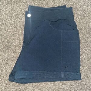 Zyia Shorts